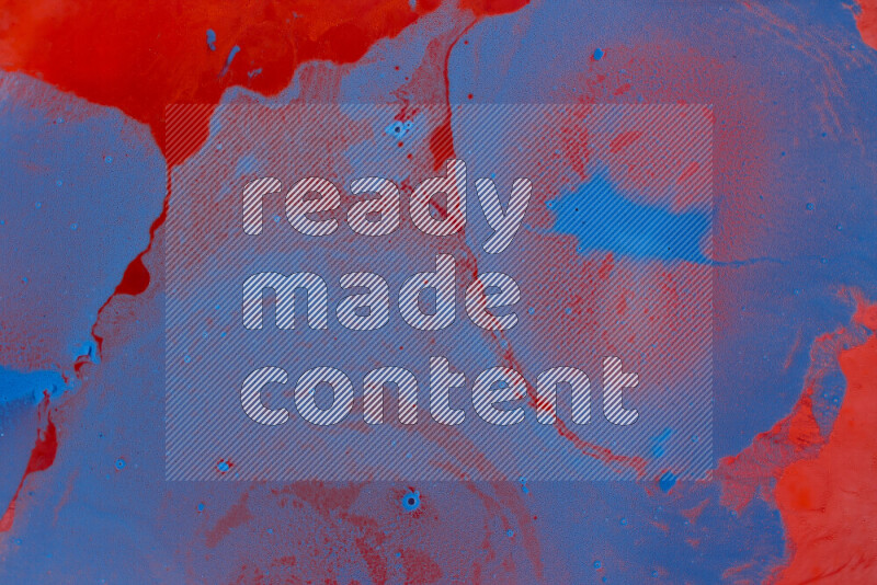 تظهر الصورة أشكال مختلفة من تداخلات اللون الأحمر والأزرق