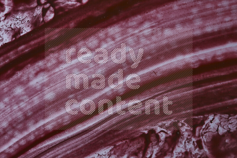 لقطات مقربة لأشكال مختلفة مرسومه باللون الأحمر