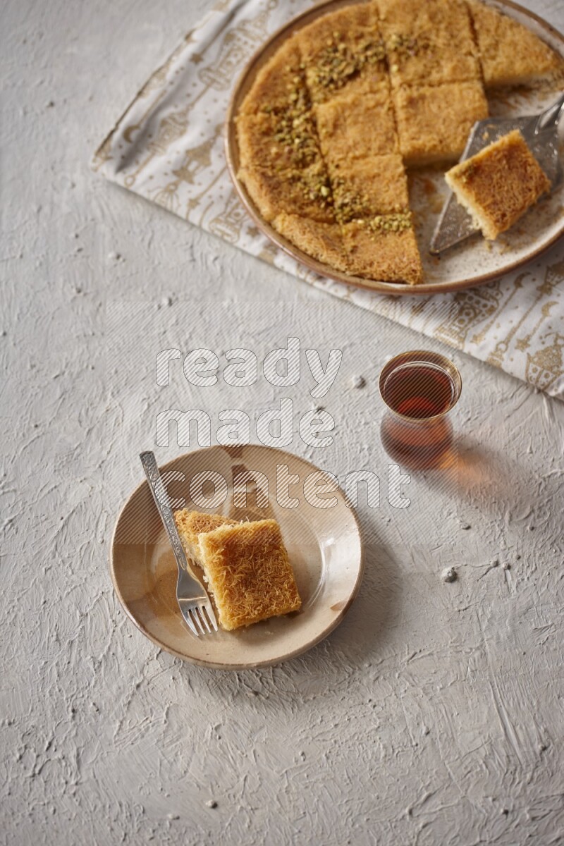 Konafa with tea in a light setup